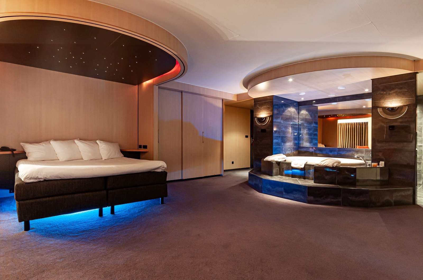 Suite mit Whirlpool